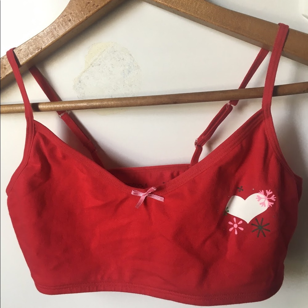 Xhilaration Red Christmas Hearts Sports Bra Top